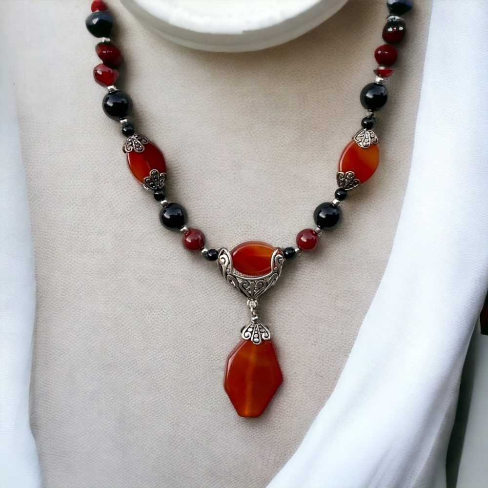 Carnelian and onyx healing necklace